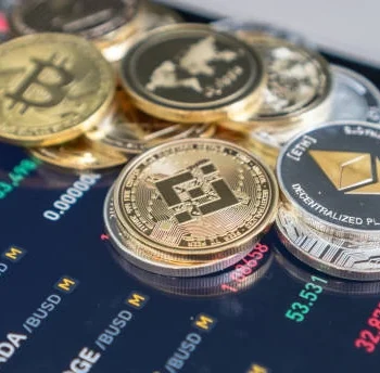 Ethereum vs Altcoins: Which Has the Strongest Network Effect
